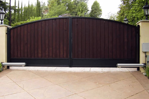 Porta scorrevole - KAPISAN ENDÜSTRİYEL KAPI SİSTEMLERİ - con cerniera / per interno / di sicurezza