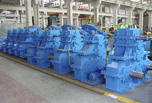 Riduttore per gru - TAIYUAN HEAVY INDUSTRY CO.,LTD - planetario / a ingranaggi elicoidali / coassiale