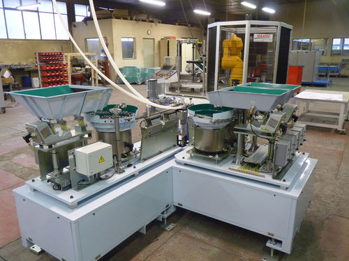 Linea di assemblaggio automatica - IDEATEC - per movimentazione