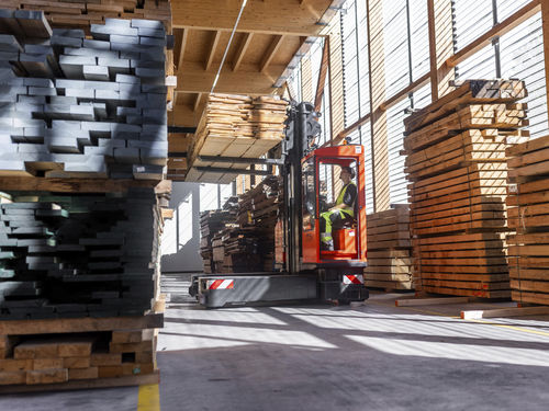 Carrello elevatore laterale elettrico - DMS - DIMOS Maschinenbau GmbH - con conducente seduto / per corsie molto strette / per magazzino