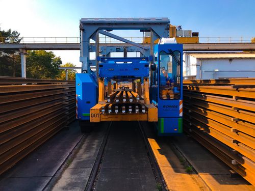 Carro cavaliere per container - DIMOS Maschinenbau GmbH - elettrico / per carichi pesanti