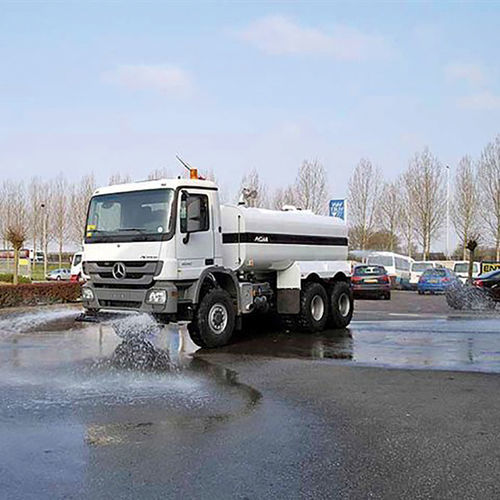 Camion-cisterna polverizzatore - MITRA Europe - a 2 assi