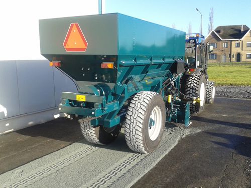 Dumper su ruote - LD series - AP Machinebouw B.V. - idraulico / a scarico frontale / largo