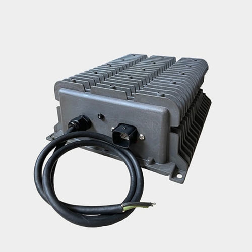 Caricabatteria per veicolo elettrico - AX090560  - Axiomatic Technologies Corporation - portatile / piombo-acido
