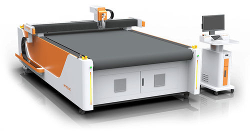 Macchina da taglio per l'industria automobilistica - HTY - Jinan Red Sun CNC Equipment Co., Ltd. - a lama oscillante / per tessuti / per cuoio