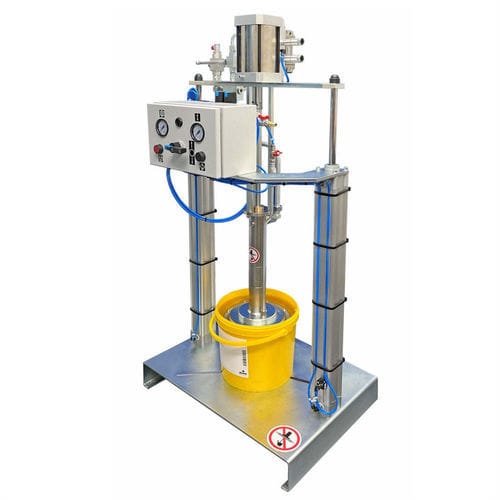 Pompa per grasso pneumatica - GP80-33-1 - LUPEG GmbH - a pistone / a piatto premente