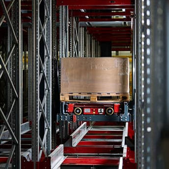sistema di pallettizzazione robotizzato - Smartlog Group
