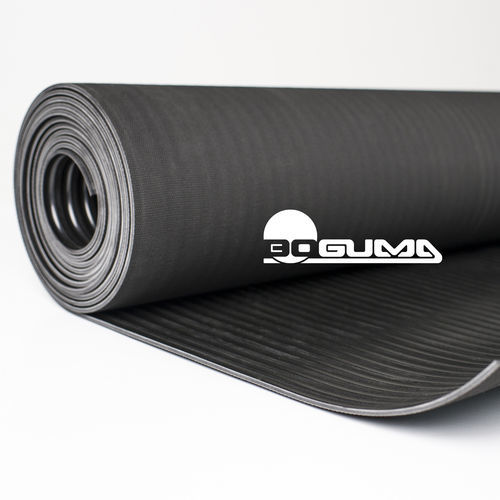 Tappeto in isolante elettrico - DEK3-S1-2 - BOGUMA, s.r.o. - a strisce larghe / in elastomero / nero
