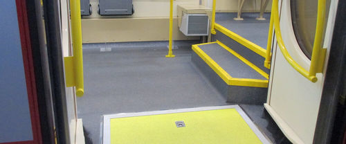 Rivestimento del pavimento per treno in PVC - TRAVELLER CLASSIC HL - Gerflor - da incollare / autoadesivo / resistente allo scivolamento