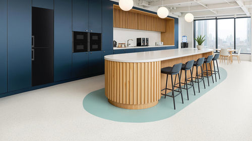Rivestimento di pavimenti in vinile - Safetred Harmony - tarkett - antiscivolo / per zona di circolazione / industriale