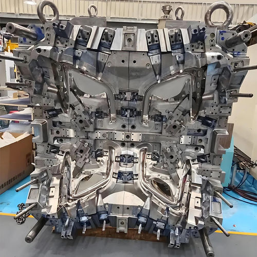Stampo per iniezione plastica bicomponente - Shenzhen MJX Plastic Mold Co.,Ltd - a canali caldi / multi cavità / per pezzi tecnici