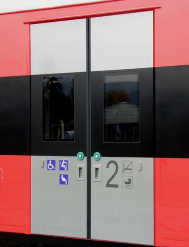 Porta del treno scorrevole - ŽOS 4 TRAINS - elettrica / pneumatica / per treno regionale