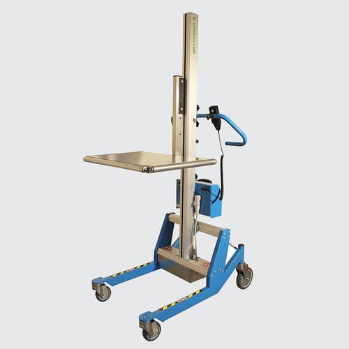 Mini carrello elevatore stacker a batteria - 130PRX - EMA Ergonomía S.L. - a guida a bordo / 24 V / per movimentazione
