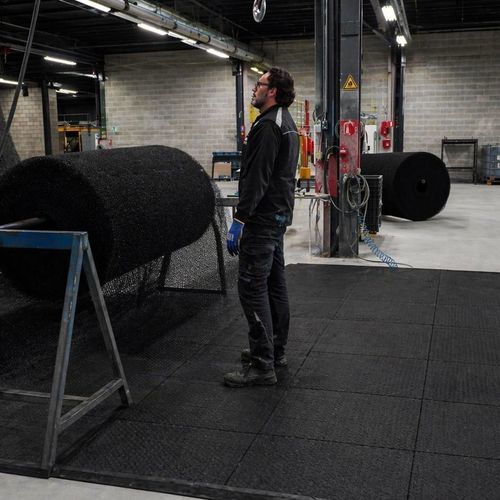 Mattonella di pavimentazione in elastomero - M1S0033NRBL - Rebourne - antiscivolo / antistatica / per ufficio