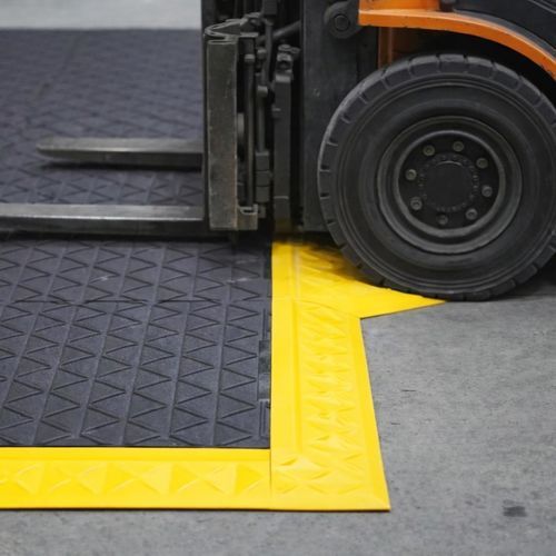 Mattonella di pavimentazione in PVC - H7 - Rebourne - in plastica riciclata / antiscivolo / resistente all'olio