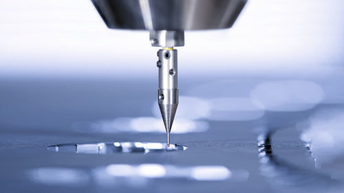 Fresatura industriale - Connova - per il settore medico / per il settore aerospaziale / per prototipazione