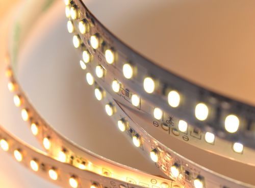 Dispositivo di illuminazione a nastro - HS17-168-24 - HITECHLED SRL - LED / IP30