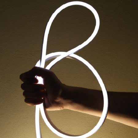 Tubo a LED T8 - LINEA - HITECHLED SRL