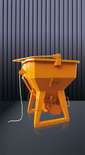 Benna per calcestruzzo ottagonale - 1035 series - Eichinger Equipement - con tubo di scarico