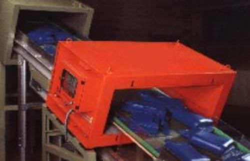 Rilevatore di metalli a tunnel - NEUE HERBOLD Maschinen-u. Anlagenbau GmbH - per trasportatore / per materie plastiche / per granulati