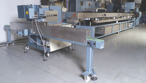 Linea di estrusione 6 strati - Davis Standard Extrusion Systems - per tubi / per profilati / per PVC