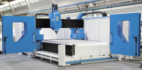 Centro di lavoro CNC 3 assi - LABORMIDI - COMI GROUP - 5 assi / verticale / per legno