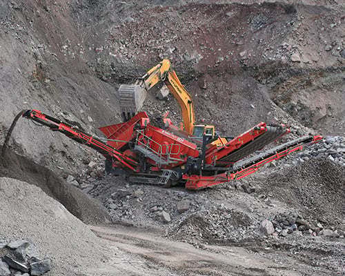 Vaglio per setacciatura a secco - 883+ - TEREX Mobile Processing Equipment - per cantiere di costruzione / per miniere / per il riciclaggio