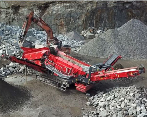 Vaglio per setacciatura a secco - 883+ - TEREX Mobile Processing Equipment - per cantiere di costruzione / per miniere / per il riciclaggio