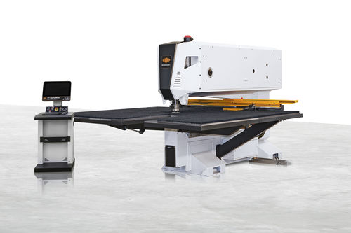 Punzonatrice CNC - TP Alpha - TECHNOLOGY Italiana - elettrica / per porta / per profilati