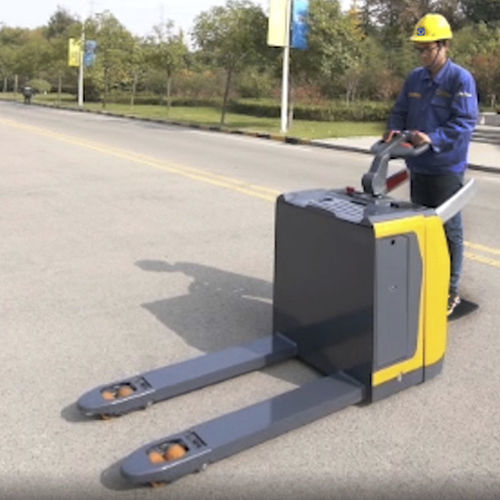 Transpallet elettrico - XCC-PW20/XCC-P20 - XCMG - operatore in piedi / da trasporto / per magazzino