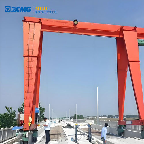 Gru a cavalletto gommata - XCMG - monotrave