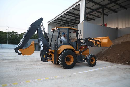 Terna multifunzione - XC8-C2560 - XCMG - compatta / diesel / ergonomica