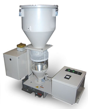 Alimentatore gravimetrico - GH-F series - AEC, Inc. - ACS Group - volumetrico / per prodotti farmaceutici / per estrusore
