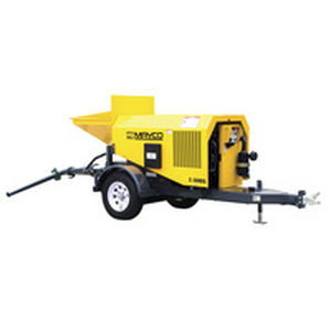Pompa per calcestruzzo montata su rimorchio - C30HDGA - Multiquip, Inc. - per cantiere / a pistone