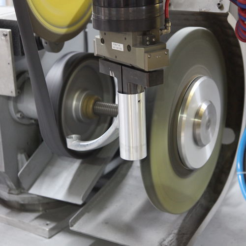 Macchina lucidatrice per metalli - Acme Manufacturing - per applicazioni automotive / per pezzi cilindrici / medica