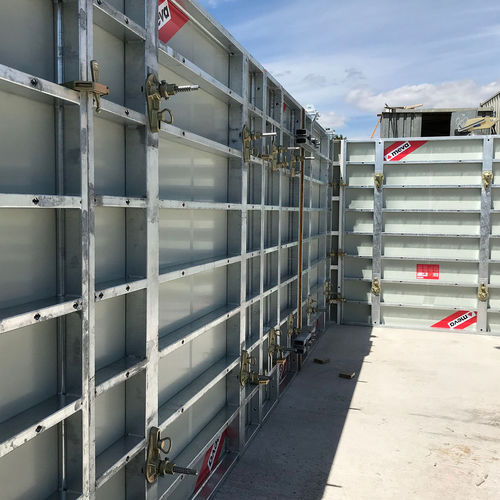 Cassaforma a telaio - StarTec XT - MEVA Schalungs-Systeme - per getti contro terra / di pareti / in acciaio