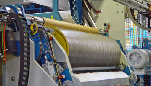 Avvolgitrice per materiale non tessuto - M271-01  - Menzel - per tessuti / automatica