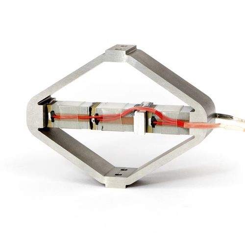 Attuatore piezoelettrico lineare - APA 95ML - CEDRAT TECHNOLOGIES - amplificato / standard