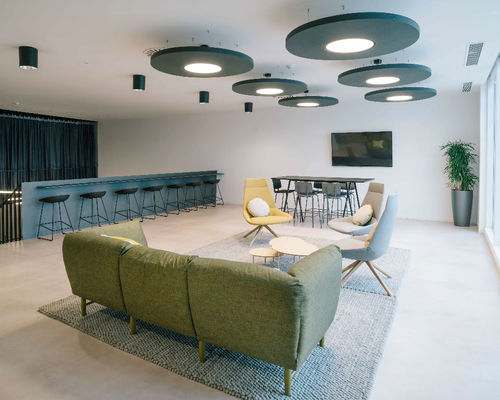 Pannello sandwich fonoassorbente - ACUSTIART-C - Acústica Integral - Soundproofing - anima in fibre sintetiche / rivestimento in alluminio / per controsoffitto