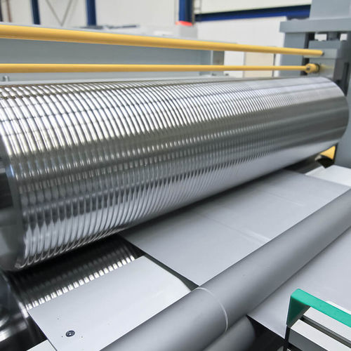 Profilatrice per pannelli - Hennecke GROUP