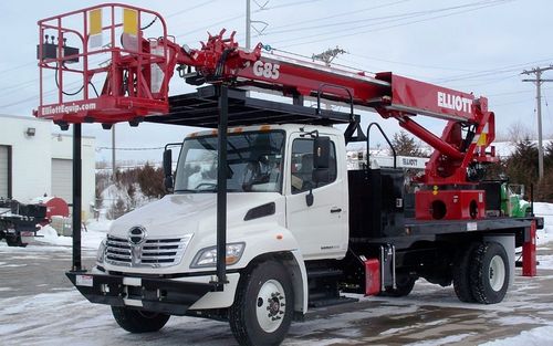 Piattaforma telescopica montata su camion - max. 2 676 kg, 26 m | G85R - Elliott Equipment Company - idraulica