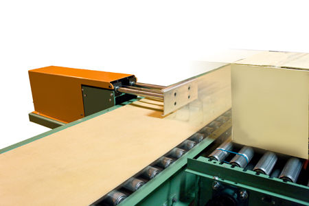Smistatore per imballaggi - max. 75 p/min - roach conveyor - ad alta velocità / con spingitori