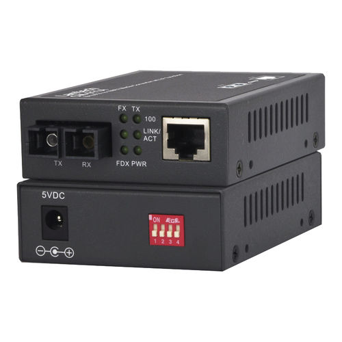 Convertitore di media - CM-011A series - Lantech Communications Europe GmbH - Ethernet / in fibra ottica / per rack