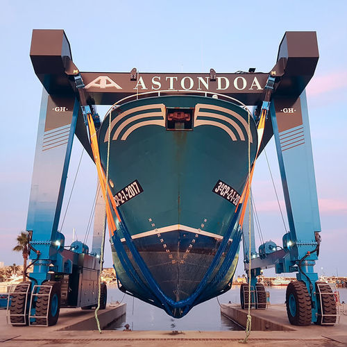 Gru a cavalletto semovente - GH-330   - GH Cranes & Components - per applicazioni marine / da scaricamento navi / bitrave
