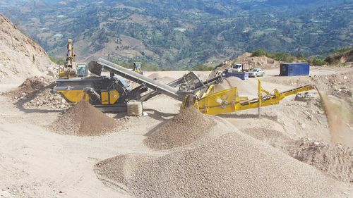 Vaglio per il riciclaggio - RM CS series - RUBBLE MASTER HMH - per il settore industriale / mobile / autopulente