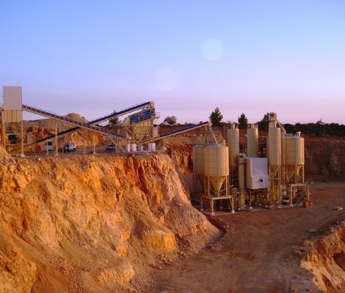 Centrale di betonaggio stazionario - ARCEN ENGENHARIA, S.A. - compatto / orizzontale