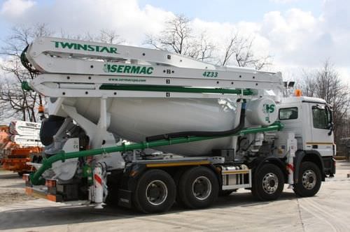 Autobetonpompa per calcestruzzo - 73 m³/h, max. 32.2 m | TWINSTAR 4Z33 - SERMAC S.p.A.