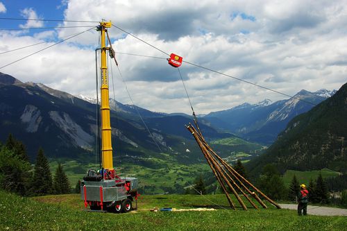 Gru cingolata - V-400 - Wyssen Seilbahnen AG - per subappalto / per cantiere / da trasporto