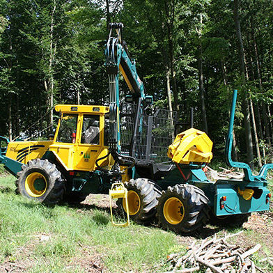 Abbattitrice forestale gommata - HSM 805F KOMBI  - HSM - Hohenloher Spezial-Maschinenbau GmbH & Co. K - caricatore forestale