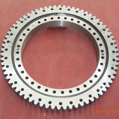 Ralla di orientamento a dentatura esterna - THB Bearings - a sfere / a quattro punti di contatto